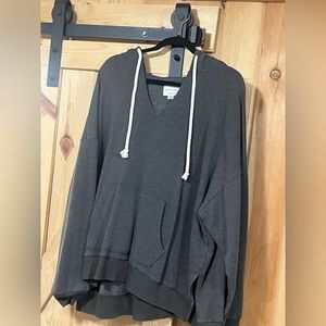 Gray v-neck sweatshirt American Eagle